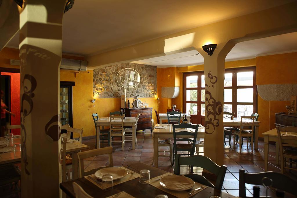 Agriturismo Corte Pellegrini San Martino Buon Albergo Buitenkant foto