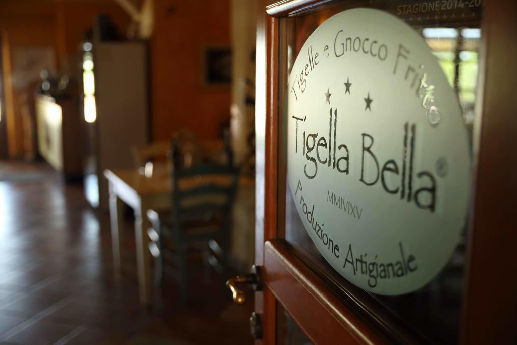 Agriturismo Corte Pellegrini San Martino Buon Albergo Buitenkant foto