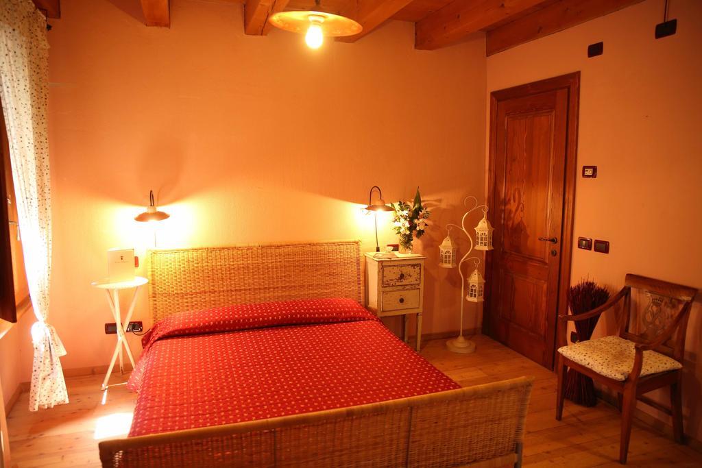 Agriturismo Corte Pellegrini San Martino Buon Albergo Kamer foto