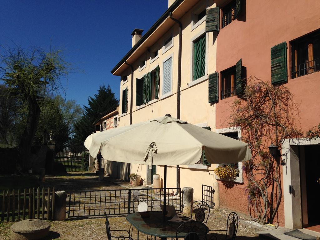 Agriturismo Corte Pellegrini San Martino Buon Albergo Buitenkant foto