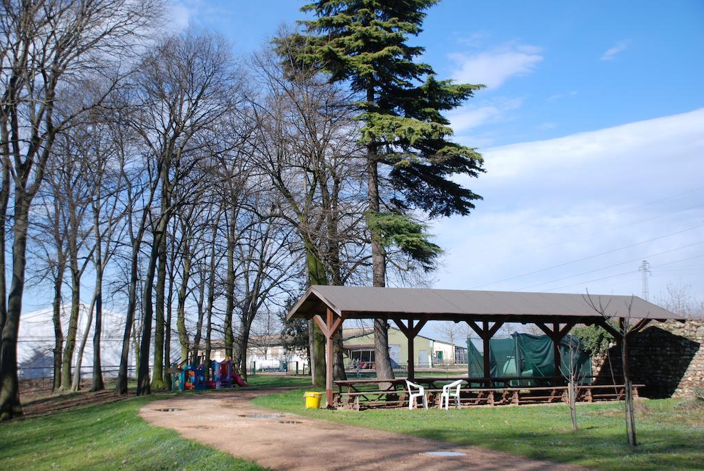 Agriturismo Corte Pellegrini San Martino Buon Albergo Buitenkant foto