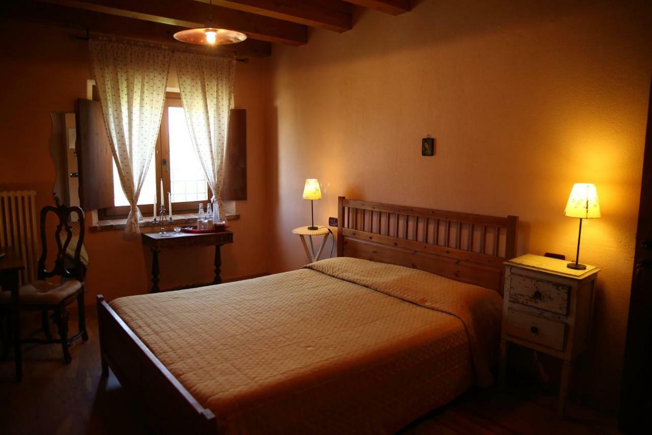 Agriturismo Corte Pellegrini San Martino Buon Albergo Buitenkant foto